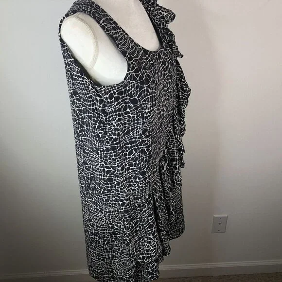 Kenneth Cole Womens Silk Dress Sz 8 Shift Black White Ruffle Sleeveless Modest - Picture 4 of 9